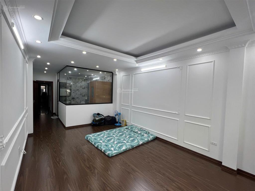 Bán nhà phố lạc trung  55m2  5 tầng  thang máy  6 ngủ  gần phố  chỉ 12 tỷ