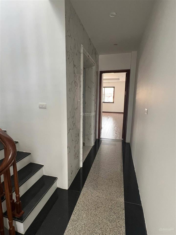 Bán nhà phố lạc trung  55m2  5 tầng  thang máy  6 ngủ  gần phố  chỉ 12 tỷ