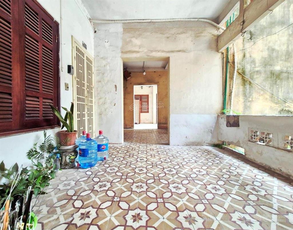 Bán nhanh căn hộ 52/80m x 3 ngủ mặt phố tông đản, hoàn kiếm gần nhà hát lớn ở, homestay