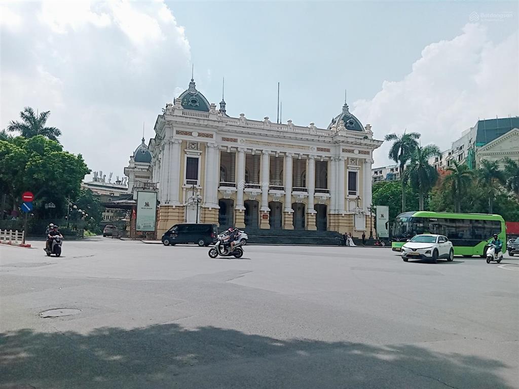 Bán nhanh căn hộ 52/80m x 3 ngủ mặt phố tông đản, hoàn kiếm gần nhà hát lớn ở, homestay