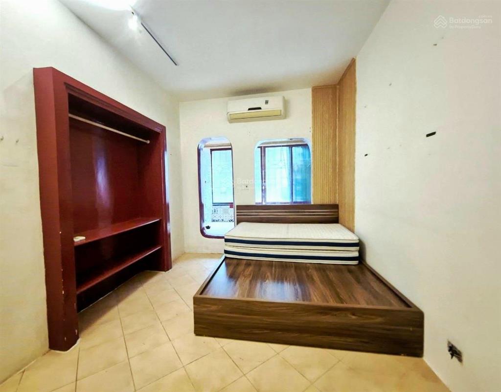 Bán nhanh căn hộ 52/80m x 3 ngủ mặt phố tông đản, hoàn kiếm gần nhà hát lớn ở, homestay