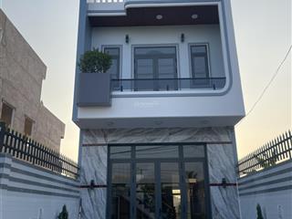 Bán nhà mới xây 145m2 vị trí gần đường tỉnh 835b (~100m) chợ long thượng, ngã tư xoài đôi