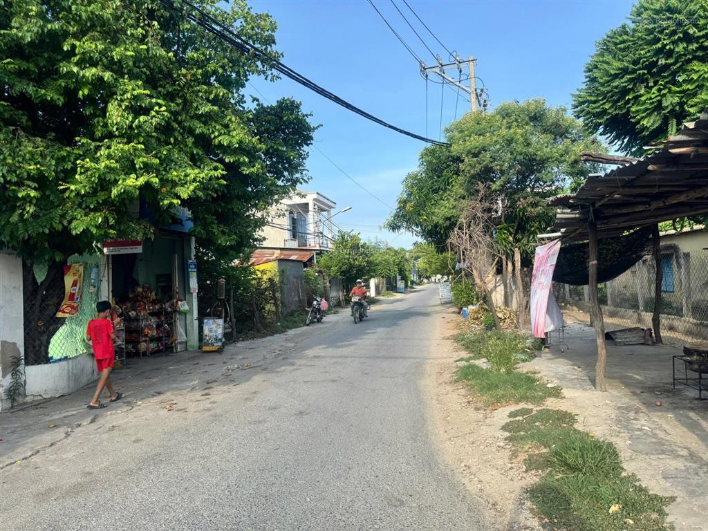 Chính chủ bán nhà lô góc 2 mặt tiền 92m2 đường nguyễn thái bình chỉ 1,85 tỷ