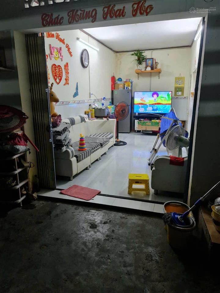Diện tích 26m vuông , sân 16m vuông