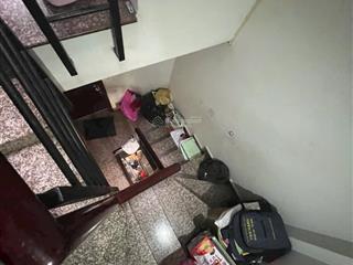 Kẹt tiền chính chủ cần bán gấp nhà hẻm 8m tạ uyên, p.7, q.11 giá tốt chỉ 4,x tỷ (x mẫu giáo)
