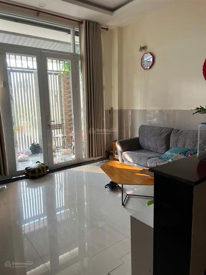 Cho thuê nhà trường lưu , long trường giá 10tr
