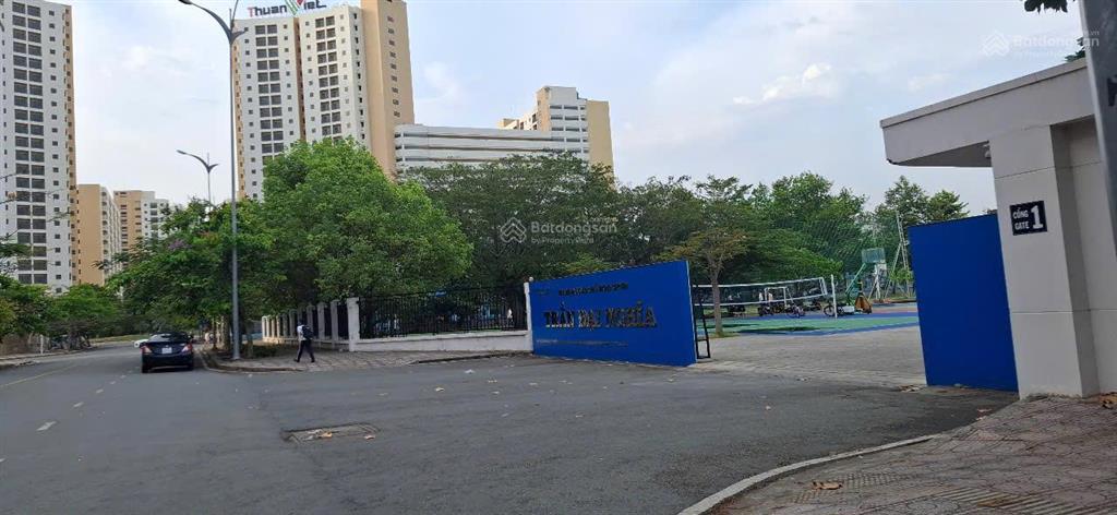 Chính chủ f0 bán ủy quyền r6 đức khải q2 hcm kề new city 58m2 2pn 2wc căn góc view cv, giá 3,2 tỷ