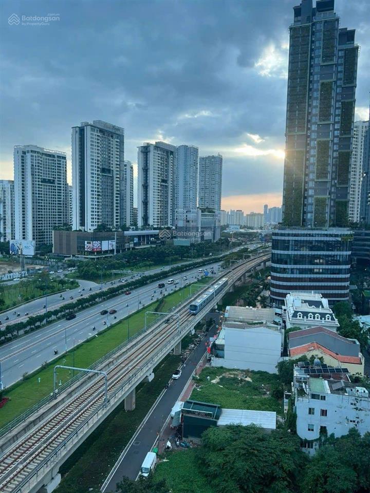 Bán penthouse the vista q2 view hồ bơi, thấy sông 2 tầng ở 1 tầng sân vườn 450m2 5pn 4wc giá 45 tỷ
