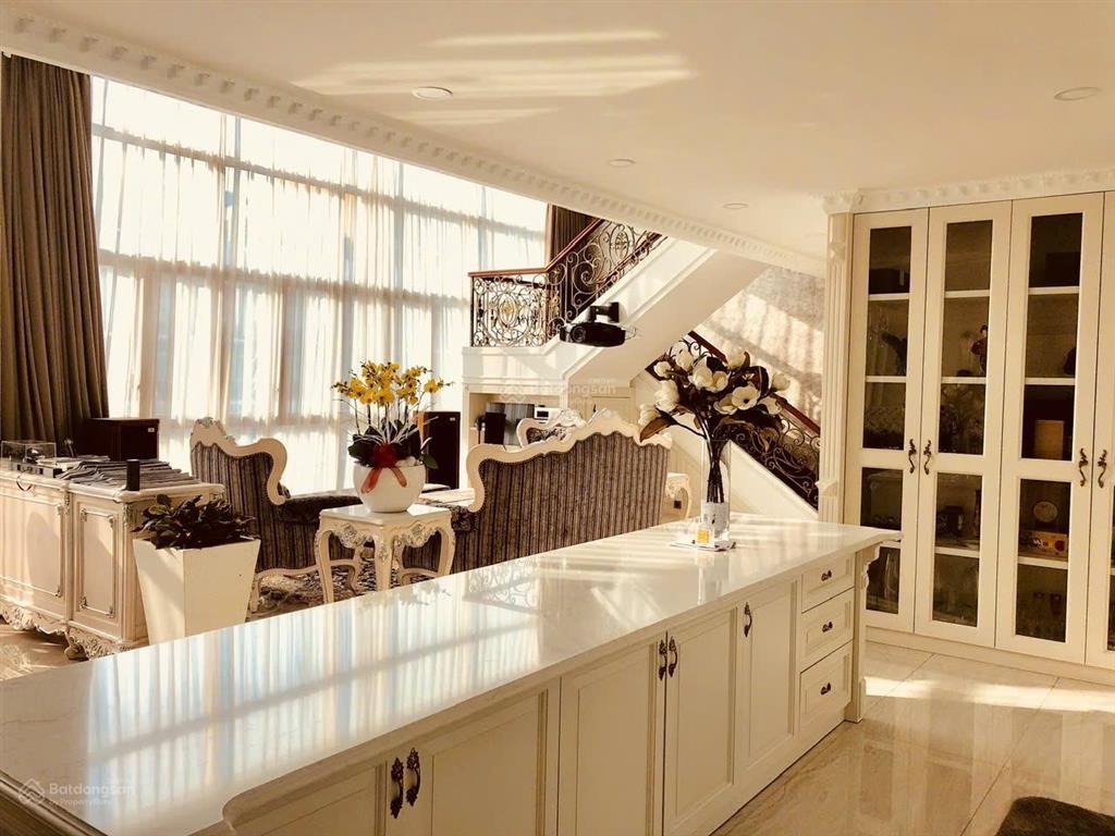 Bán penthouse the vista q2 view hồ bơi, thấy sông 2 tầng ở 1 tầng sân vườn 450m2 5pn 4wc giá 45 tỷ