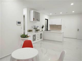 Cho thuê d'lusso 97m2 3pn 2wc lầu vừa, căn góc view sông, các pn view sáng full nt nhà đẹp giá 20tr
