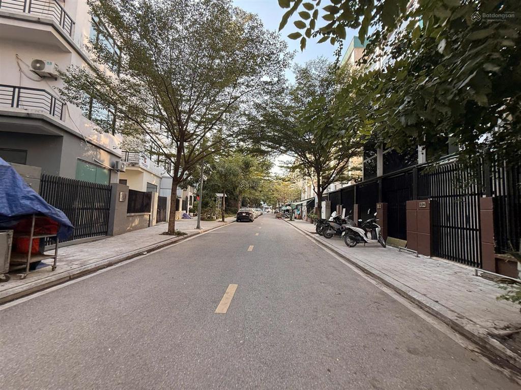 Bán gấp liền kề xuân phương, vỉa hè ô tô tránh, kinh doanh, 75m2 x 5t, 1x tỷ. 0978 996 ***