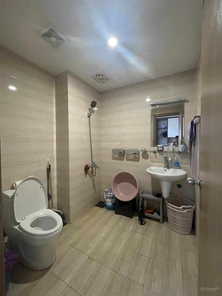 Bán gấp căn chung cư cao cấp the kpark, văn phú, hà đông, 70m2, 2ngủ, 2vệ sinh, full nội thất xịn