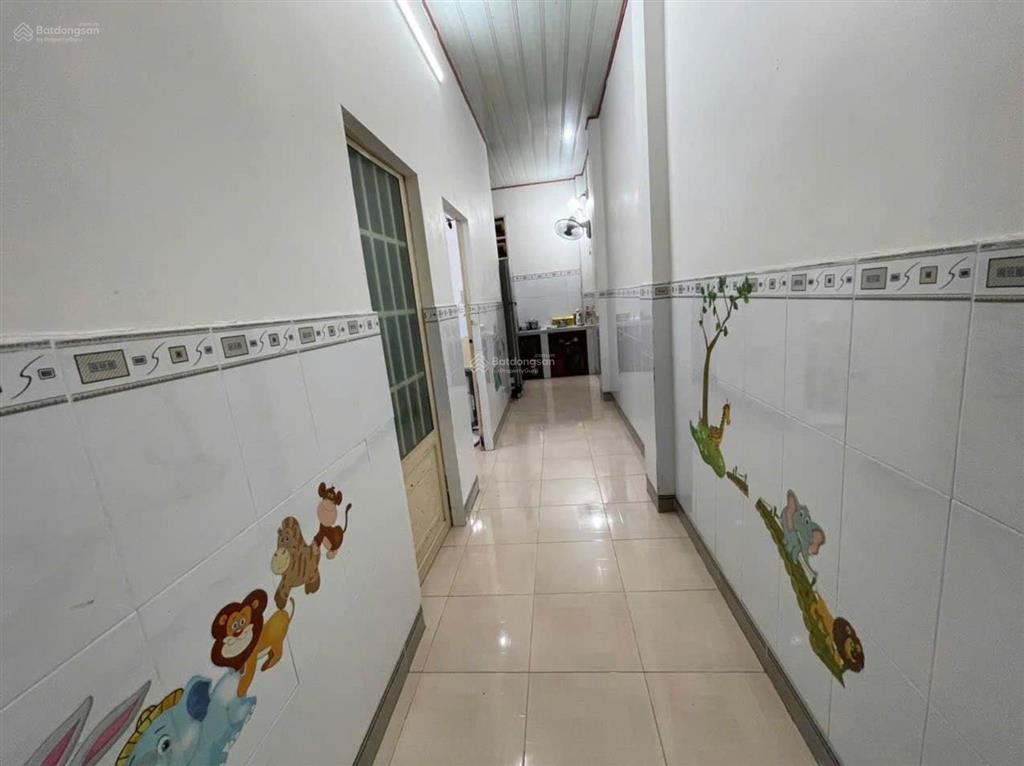 Siêu phẩm quận 9 sổ vuông vức đẹp lung linh giá chỉ 3.7 tỷ