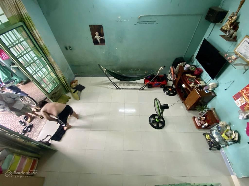 Nhà 2 tầng phú hữu hẻm xe hơi thông giá chỉ 3.6 tỷ