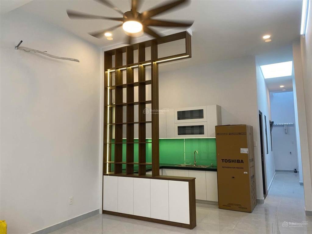 Nhà sạch đẹp ở ngay hẻm xe hơi trần thị diệu giá 5.15 tỷ