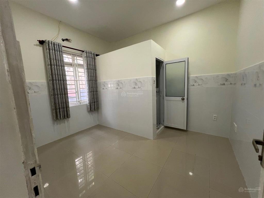 Nhà ở đường 160 ngang 6.6m hiếm có giá chỉ 5.2 tỷ