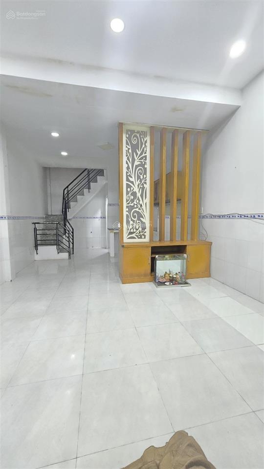 Không có căn thứ 2  giảm 300tr  chủ kẹt tiền cần bán gấp  nhỉnh 3 tỷ  có nhà tân phú