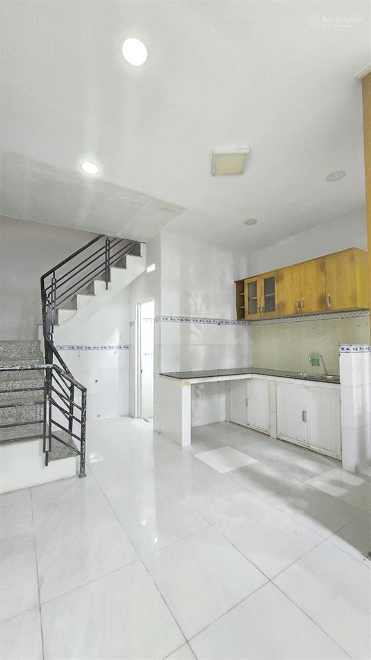 Không có căn thứ 2  giảm 300tr  chủ kẹt tiền cần bán gấp  nhỉnh 3 tỷ  có nhà tân phú