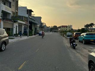 Bán đất trống tại đường na5 kdc vietsing