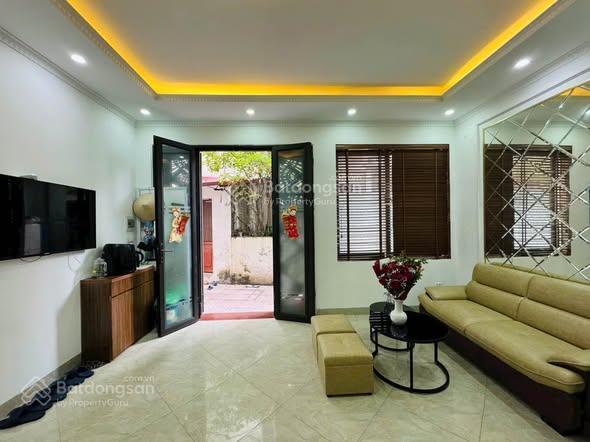 Bán nhà riêng tại ngõ 18 ngách 27 số nhà 125, đường 1, giá siêu hời 18,111 tỷ, 58 m2