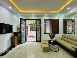 Bán nhà riêng tại ngõ 18 ngách 27 số nhà 125, đường 1, giá siêu hời 18,111 tỷ, 58 m2