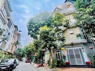 Văn quán chất lượng cao nhà xịn, đường to, view xịn chốt là lời