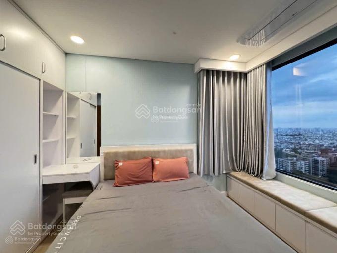 Căn hộ valeo đầm sen, gia  4,6 tỷ, 82m2, đẹp xuất sắc , e  0906 247 ***