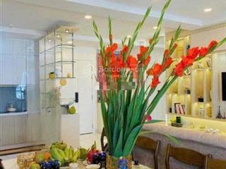 Bán ch 85m², 2pn, 2wc tại oriental plaza, giá 4 tỷ, hàng hiếm view đẹp, e 0906 247 ***