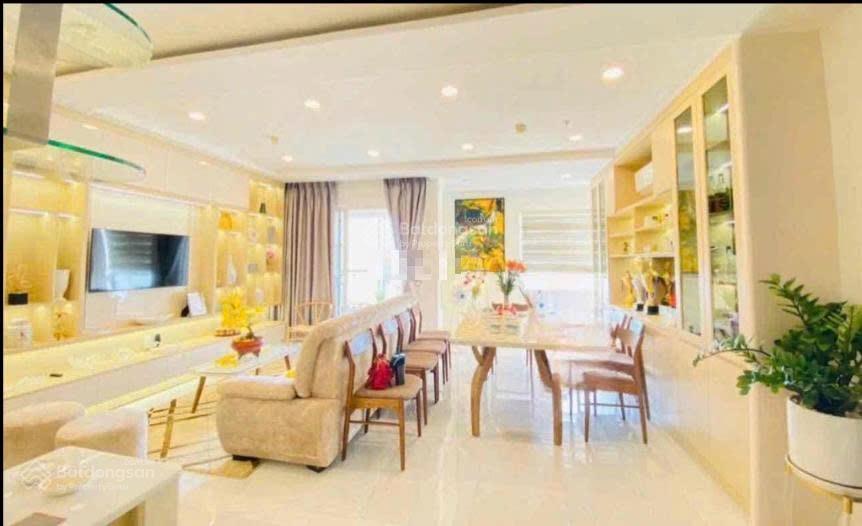Cộng hòa plaza, cho thuê, giá 12 triệu vnd, 70m², 2pn, 2wc, e 0906 247 ***