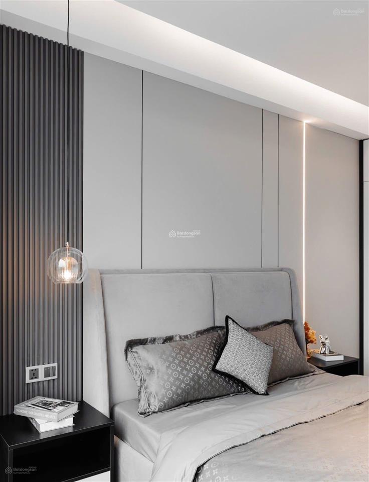 Cho thuê cc 2pn, 2wc, 80m² tại xi grand court, q10, nhà đẹp, giá 15tr,  0906 247 ***
