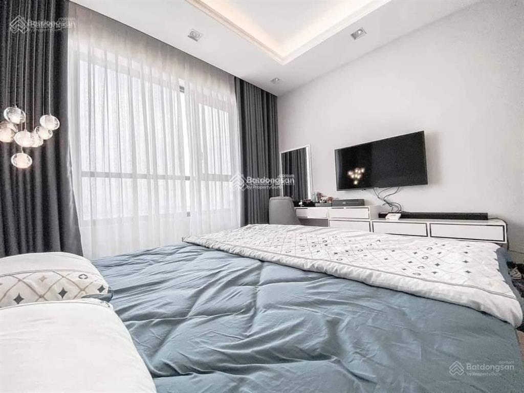 Bán cc 86m2, 2pn, 2wc đẹp, nhiều tiện ích tại him lam chợ lớn, giá 4,6 tỷ,  0906 247 ***