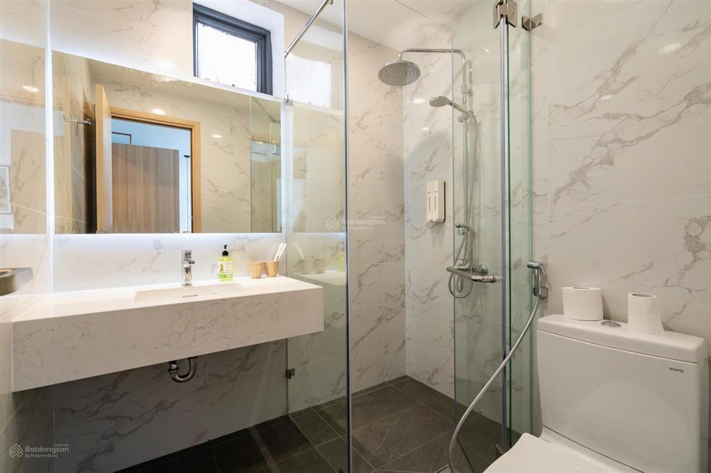 Cộng hòa plaza, cho thuê, giá 12 triệu vnd, 70m², 2pn, 2wc, e 0906 247 ***