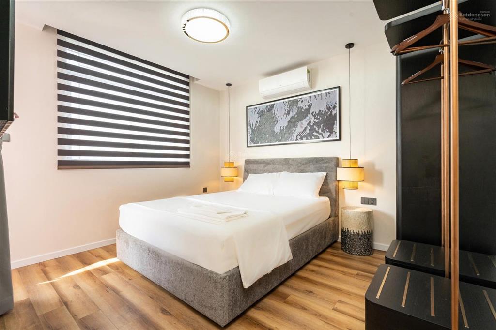 Cho thuê gấp cc đẹp 2pn, 93m2, 2wc, giá 12 triệu tại screc tower, e 0906 247 ***