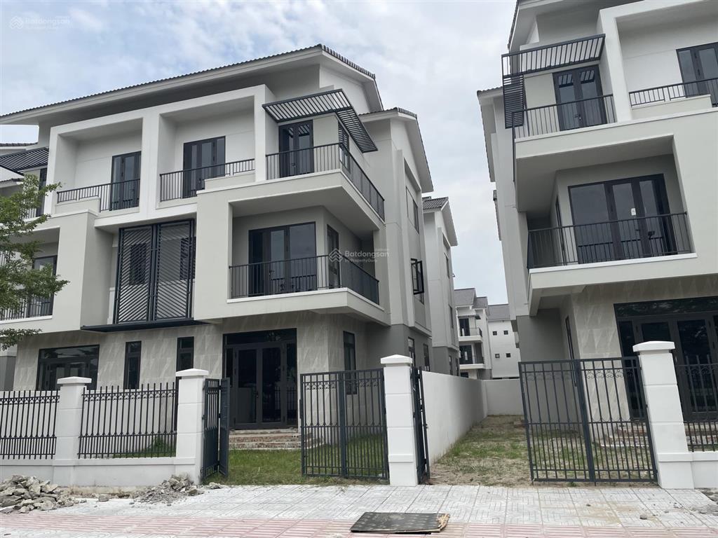 Bán biệt thự song lập centa riverside vsip từ sơn, diện tích 180m2 hướng nam mát mẻ
