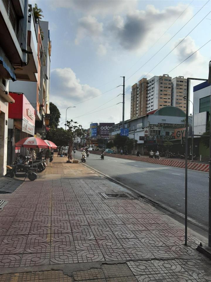 Bán nhà mặt tiền đường, lạc long quân, p hòa bình, q11  4tâng  giá  14,4 tỷ