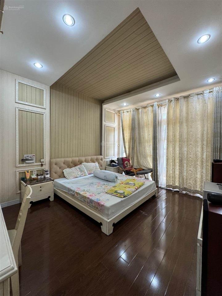 Bán nhà mặt tiền đường, lạc long quân, p hòa bình, q11  4tâng  giá  14,4 tỷ