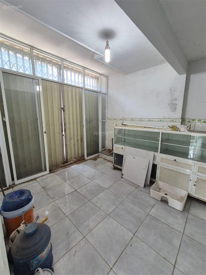 Bán nhà mặt tiền đường số 2, lô góc, p bình hưng hòa  q bình tân  nhà 3 tầng  giá 4,6 tỷ