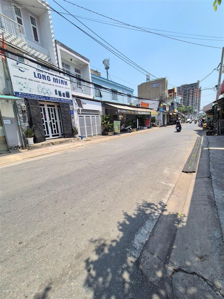 Bán nhà mặt tiền đường số 2, lô góc, p bình hưng hòa  q bình tân  nhà 3 tầng  giá 4,6 tỷ