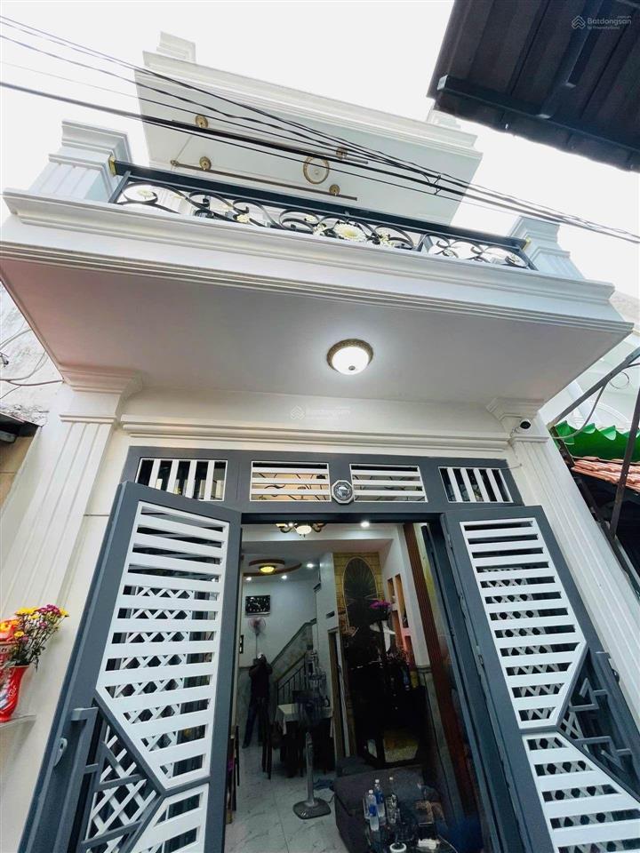 + bán nhà 50m 4m x 12m x 3 tầng giá  nhỉnh 4 tỷ tại đường lê đình cẩn ,phường tân tạo