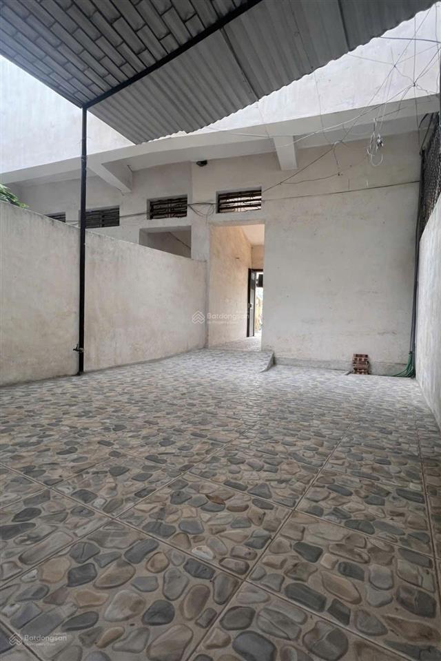 Cho thuê nhà riêng 599a, đường nguyễn trãi, thanh xuân, hà nội, 10triệu/tháng, 130 m2