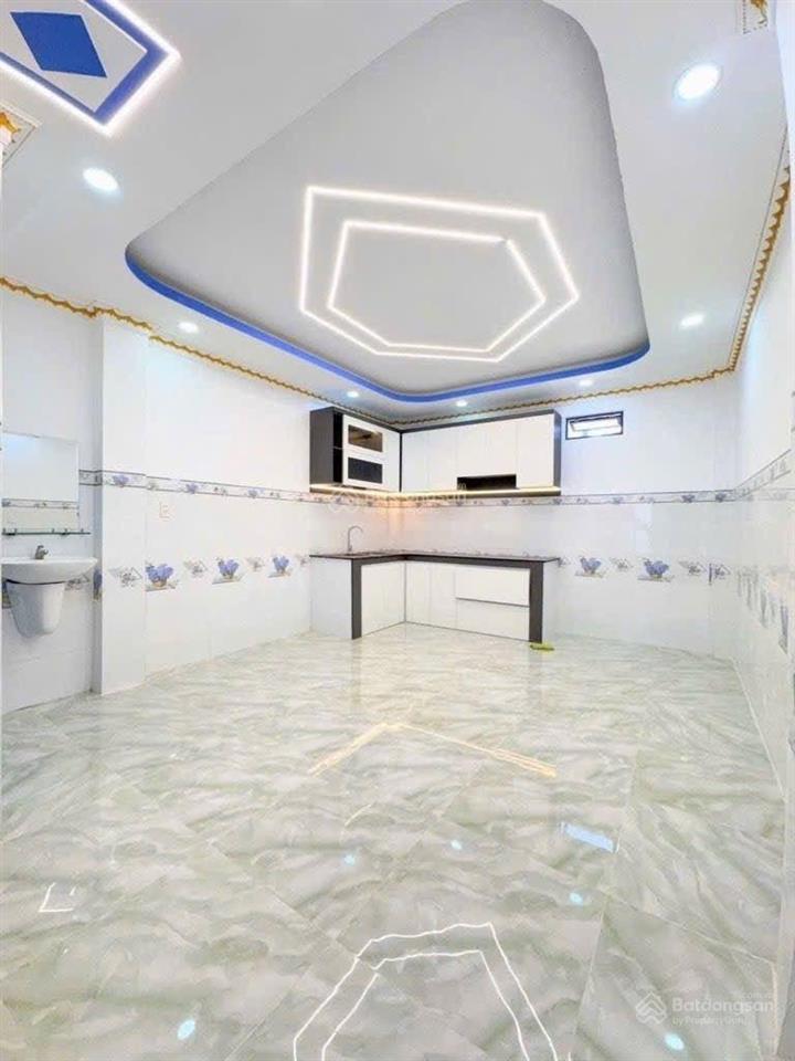 Bán nhà riêng tại hương lộ 2, 2,99 tỷ, 40m2, view đẹp, nhiều tiện ích,