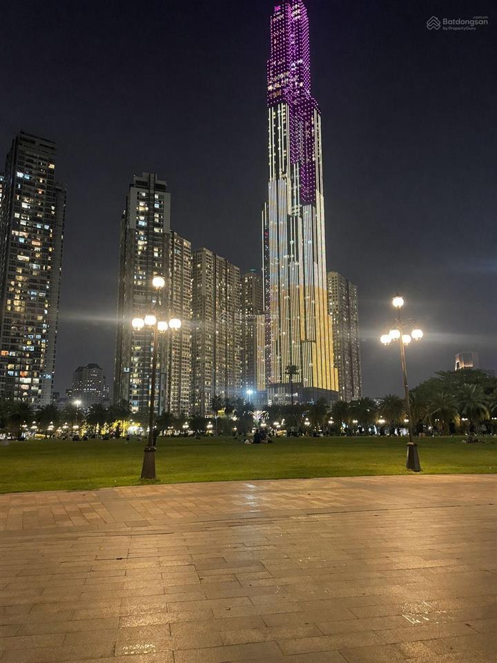Bán cc tại the landmark 81  vinhomes central park, 9,799 tỷ, 46m2, 2pn, 2wc