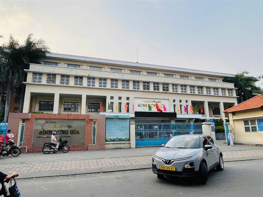 Nhà riêng đường số 18 bình hưng hoà, 111m2, 15tỷ.