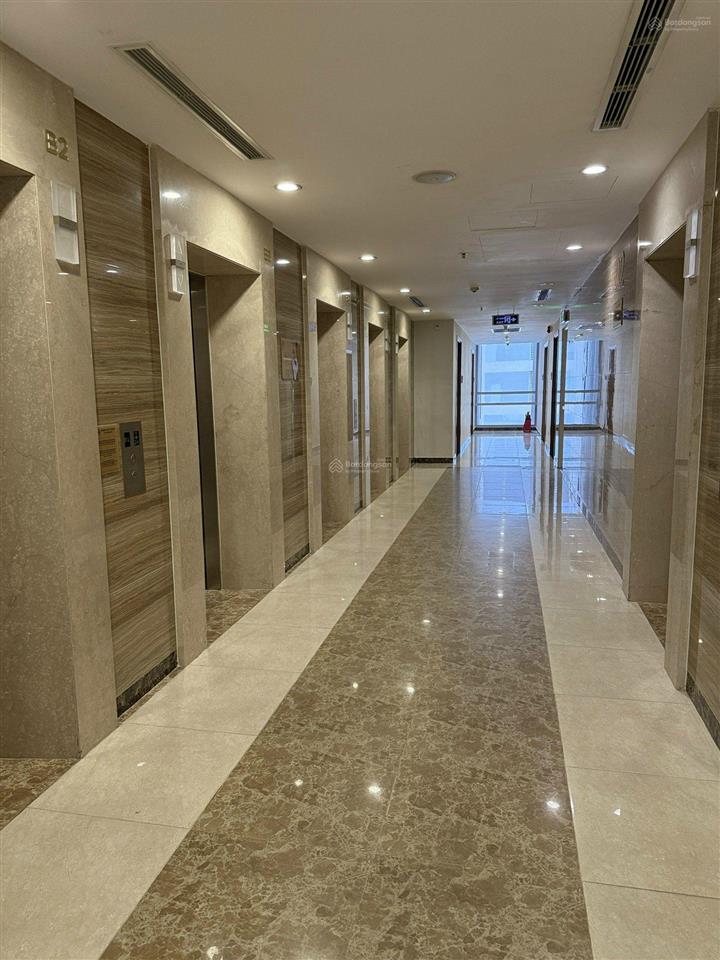 Bán cc đẹp xuất sắc tại the landmark 81, 9,999 tỷ, 70m2, p thạnh mỹ tây, hcm