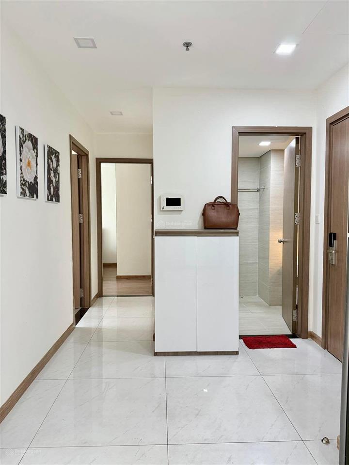 Bán cc 2pn, 2wc, 70m2 tại the landmark 81, 9,999 tỷ vnd