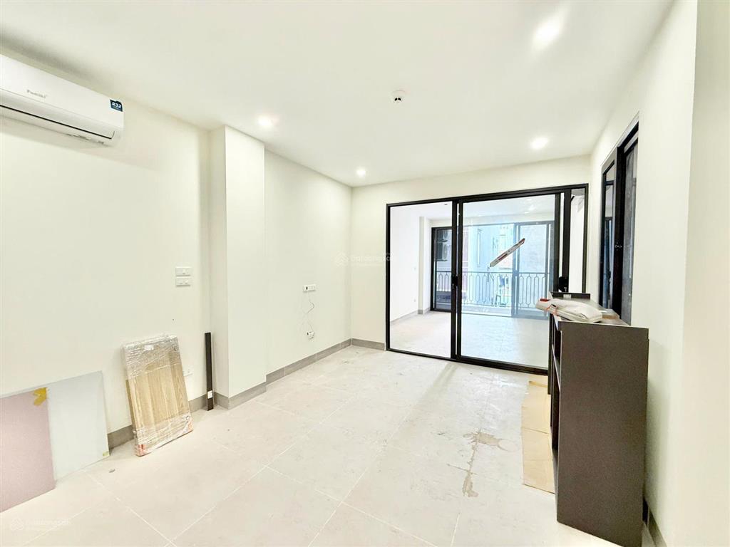 Cho thuê chung cư mini 1pn, 40m2, giá siêu hời 7,5 triệu tại 445/46 lạc long quân, tây hồ