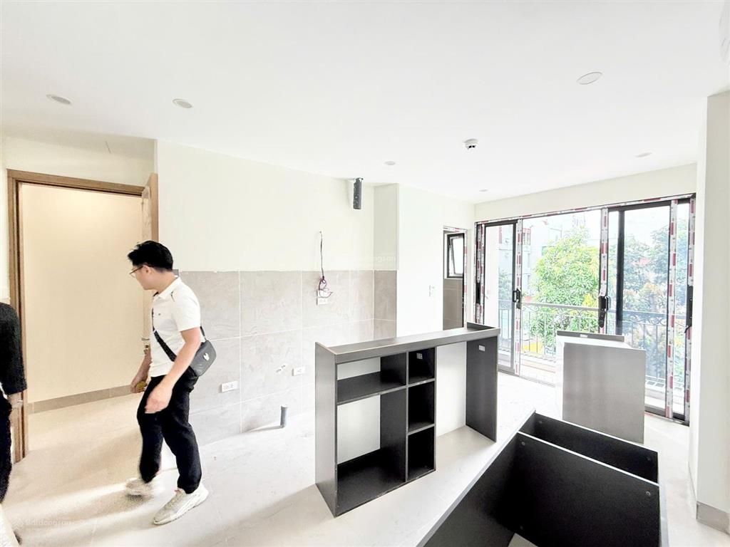 Cho thuê chung cư mini 1pn, 40m2, giá siêu hời 7,5 triệu tại 445/46 lạc long quân, tây hồ