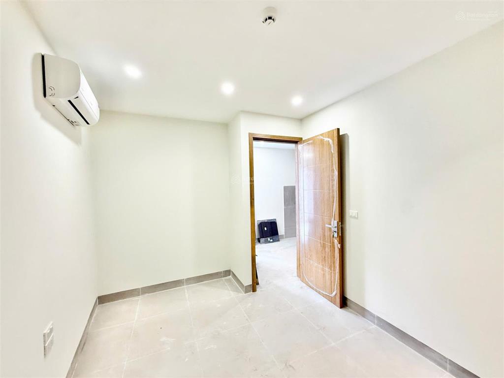 Cho thuê chung cư mini 1pn, 40m2, giá siêu hời 7,5 triệu tại 445/46 lạc long quân, tây hồ