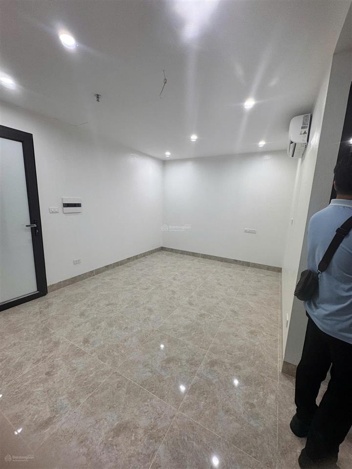 Cho thuê cc mini đẹp, nhiều tiện ích tại số 4 ngõ 102/44/19 pháo đài láng, 6,2 triệu, 30m2