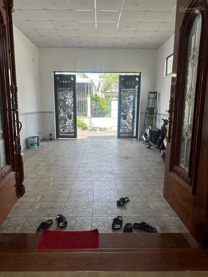 Bán nhà riêng dt 110m2, 4,15 tỷ tại lê hồng phong, thủ dầu một, hồ chí minh